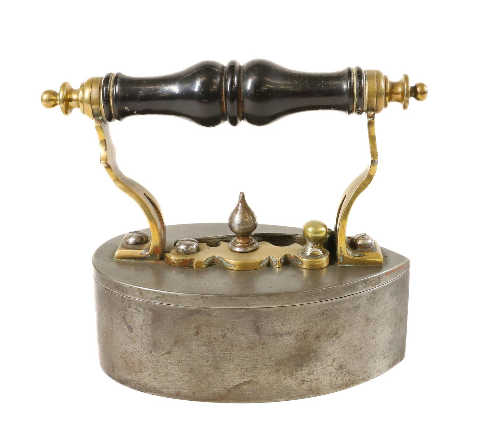 SCOTTISH BOX IRON (1 of 4)