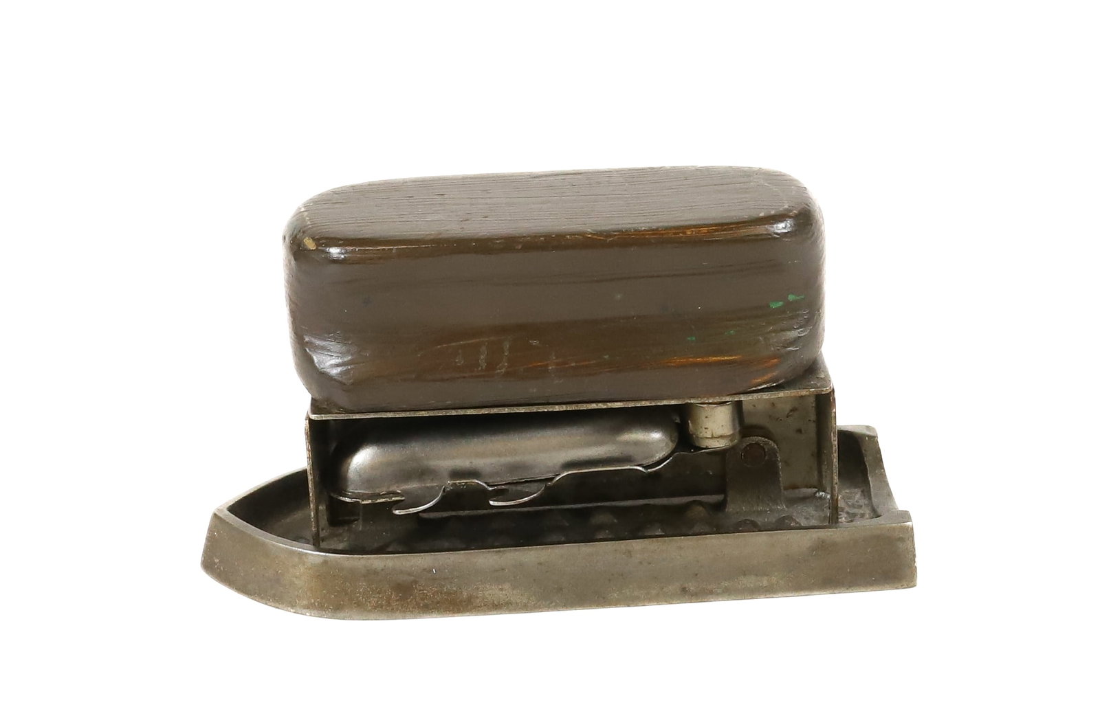 BRITISH BOUDOIR FUEL IRON: PULL-OUT EXTINGUISHER. WORLD PATS. GRANTEDOR APPD 4. BOMWS40. 5 1/2" L. PLEASE READ CAREFULLY - Terms for Purchasing and Shipping of Auction Items. Please read carefully before bidding. All payments f