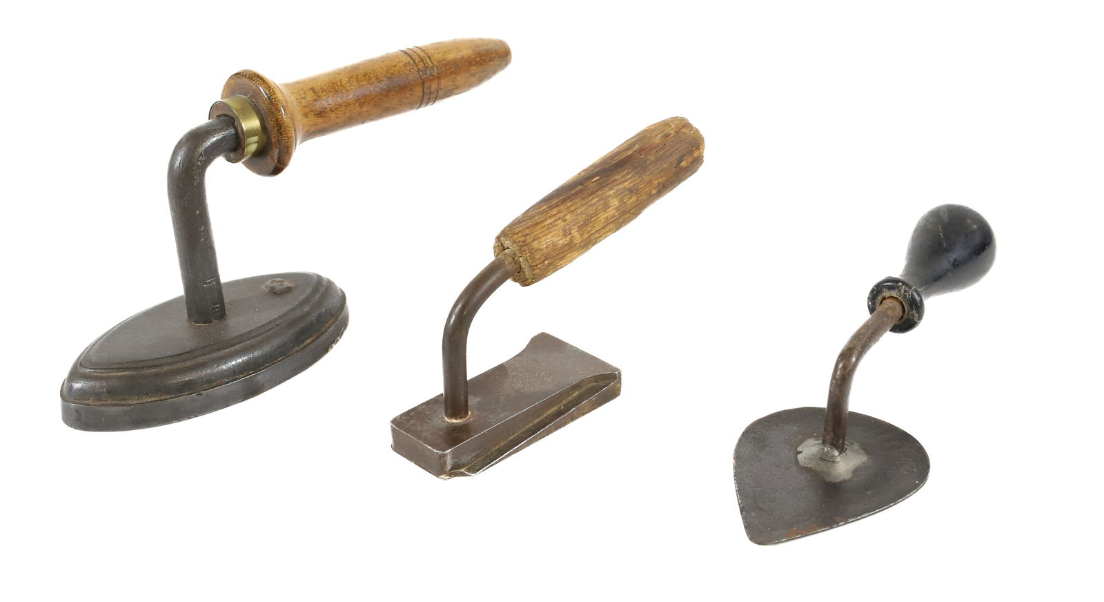 LOT OF HAT AND SMOOTHING IRONS (1 of 3)