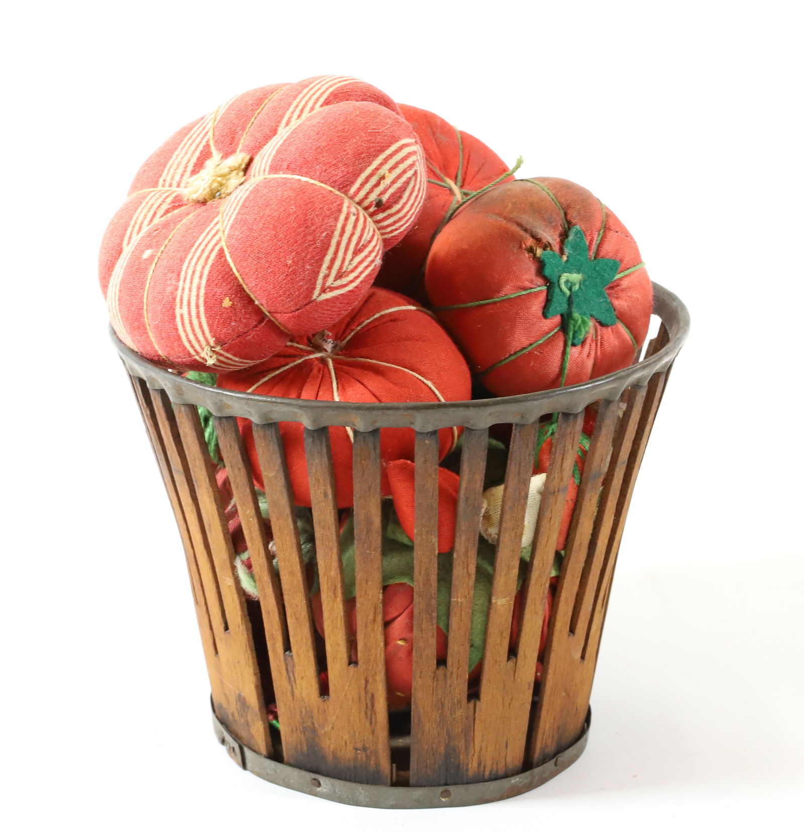 COLLECTION OF STRAWBERRY AND TOMATO PINCUSHIONS (1 of 6)