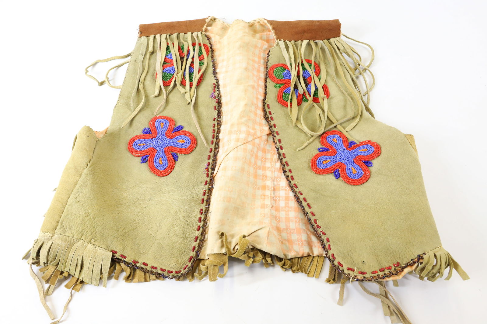 NATIVE AMERICAN BEADED VEST (1 of 3)