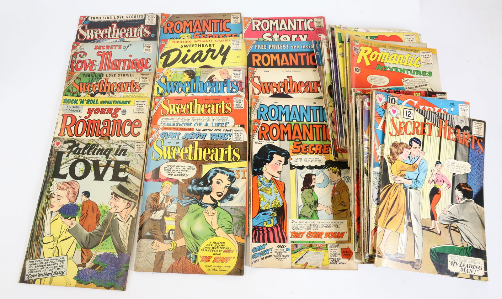 LOT OF VINTAGE COMIC BOOKS (1 of 3)