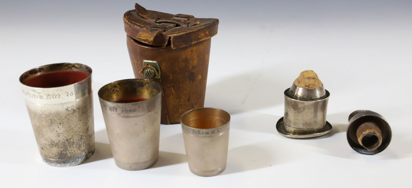 SILVER TRAVEL CUPS, BOTTLE TOPPER AND POURER (1 of 6)