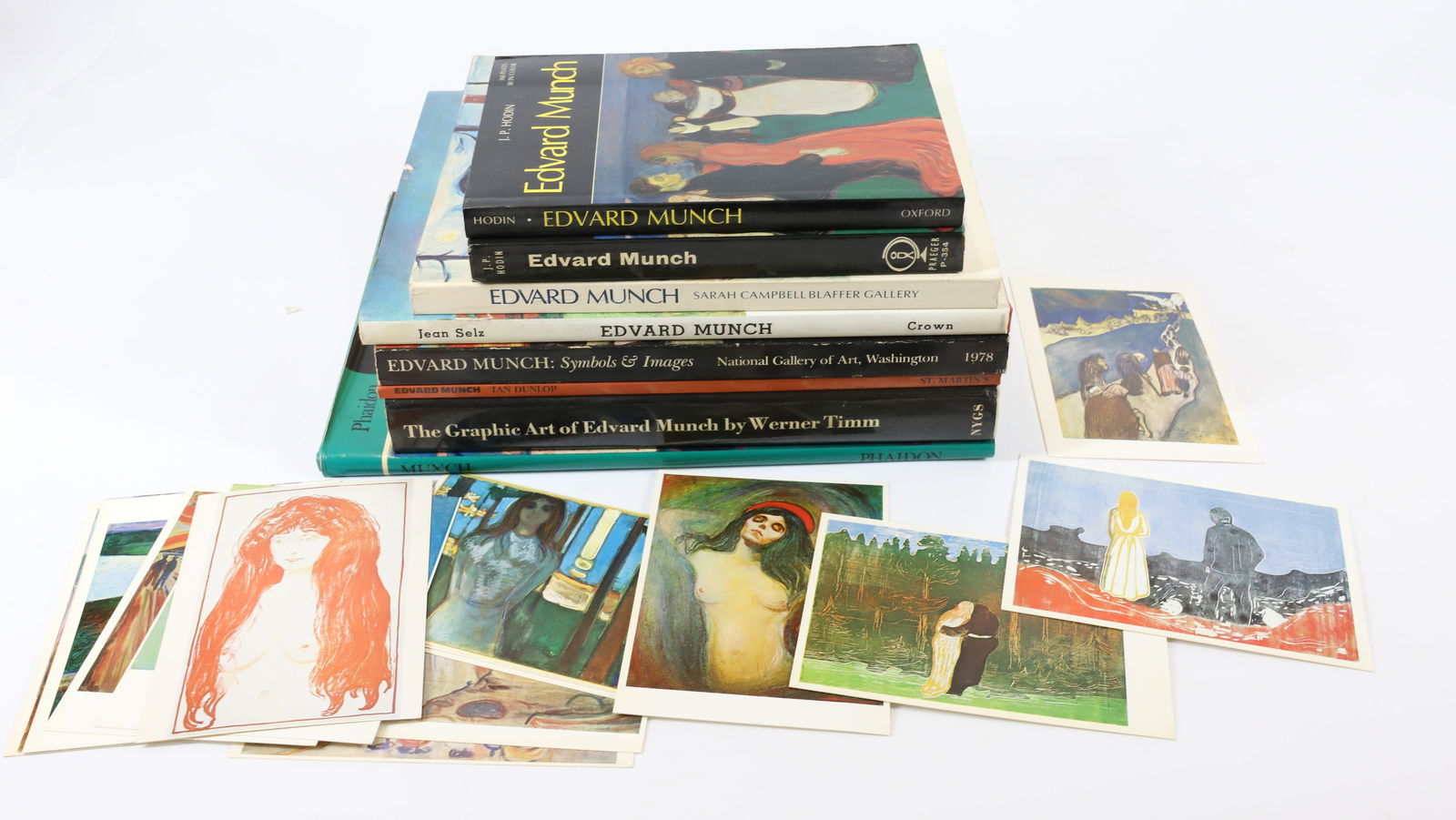 LOT OF EDVARD MUNCH ART BOOKS (1 of 2)