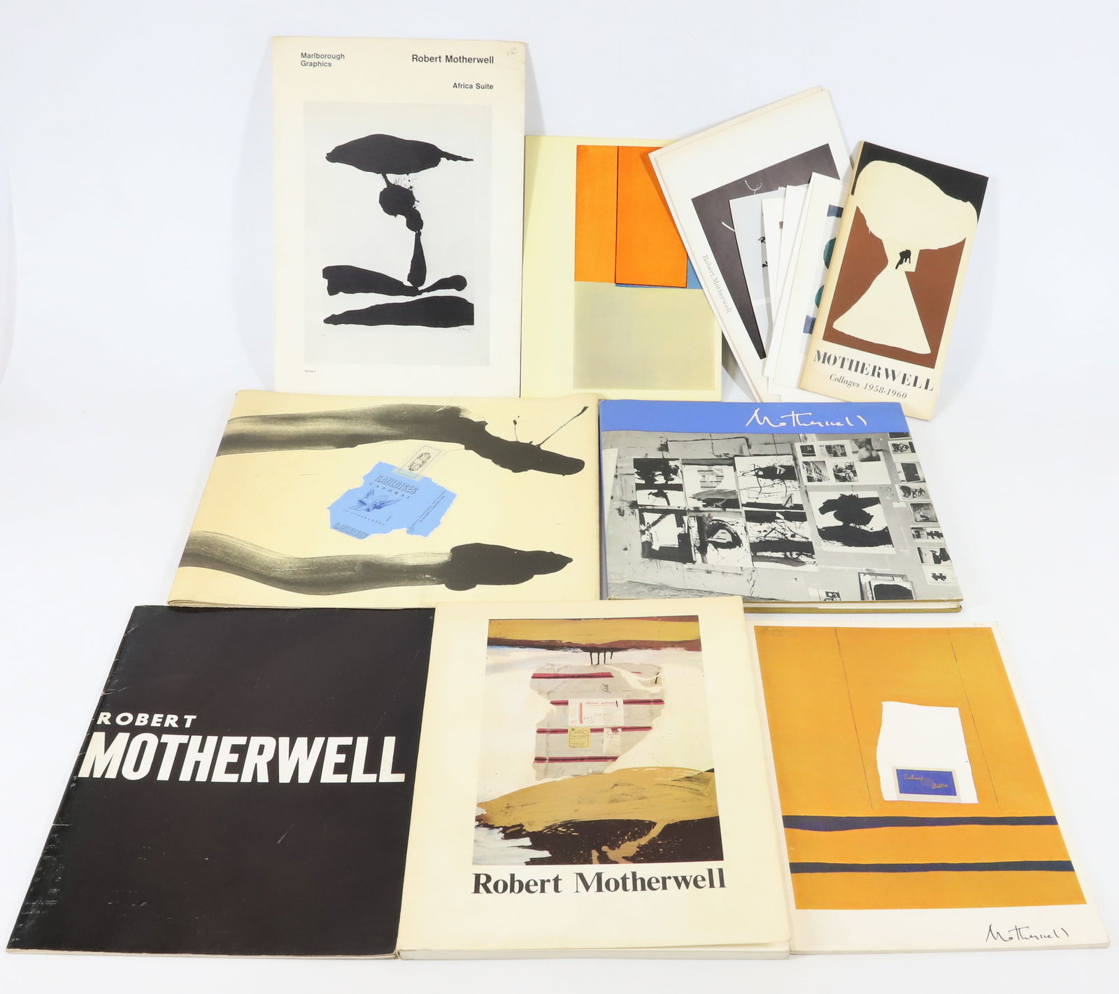 LOT OF ROBERT MOTHERWELL ART BOOKS (1 of 3)