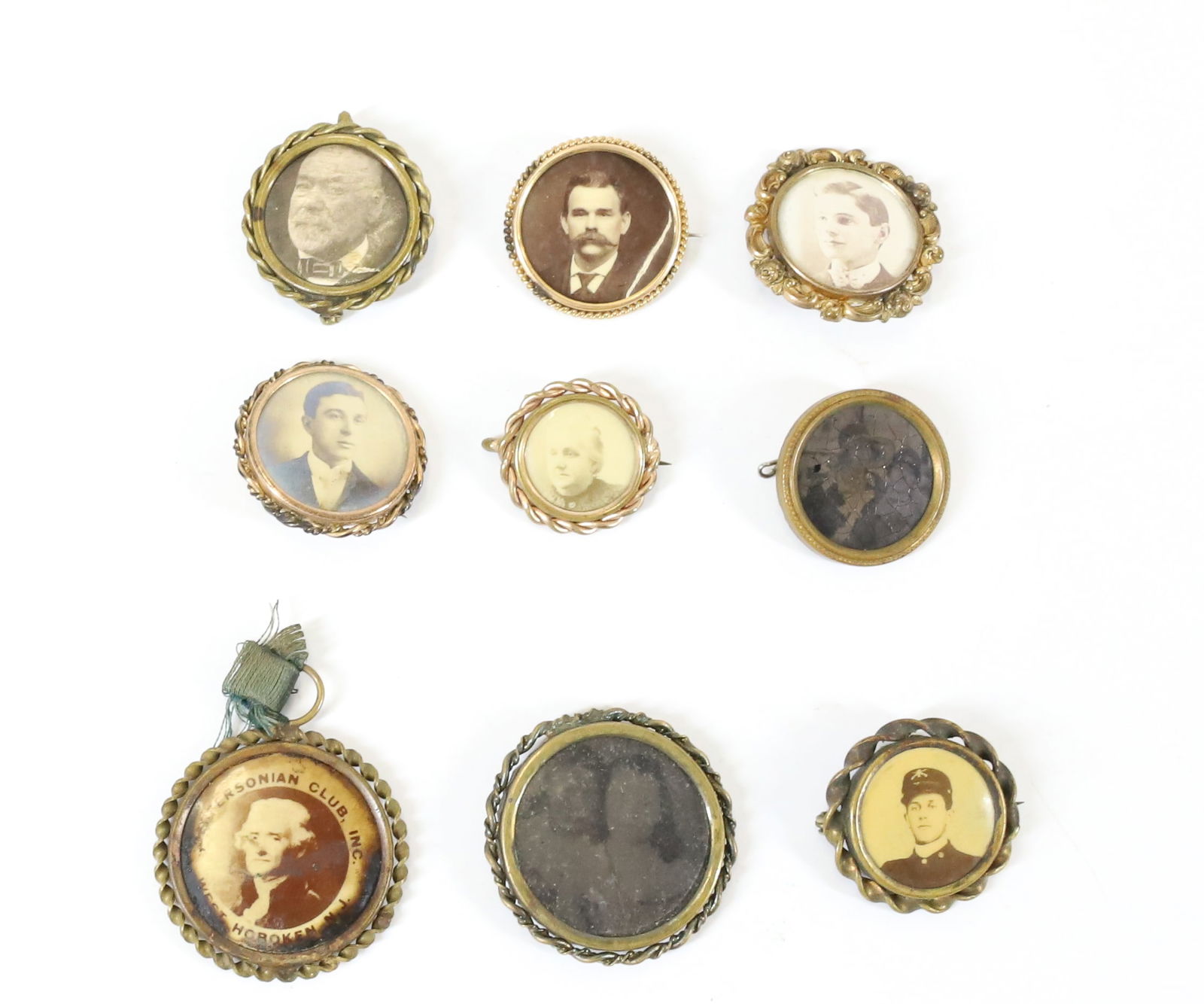 LOT OF ANTIQUE PORTRAIT PINS (1 of 4)