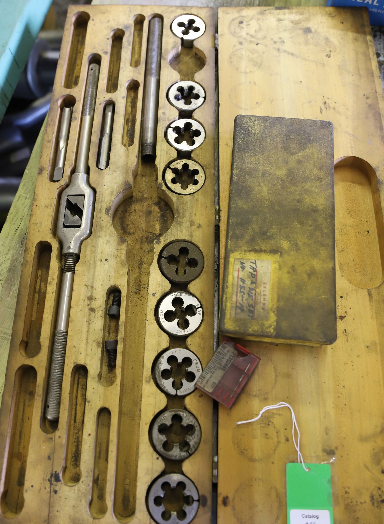 TAP & DIE SETS (1 of 2)