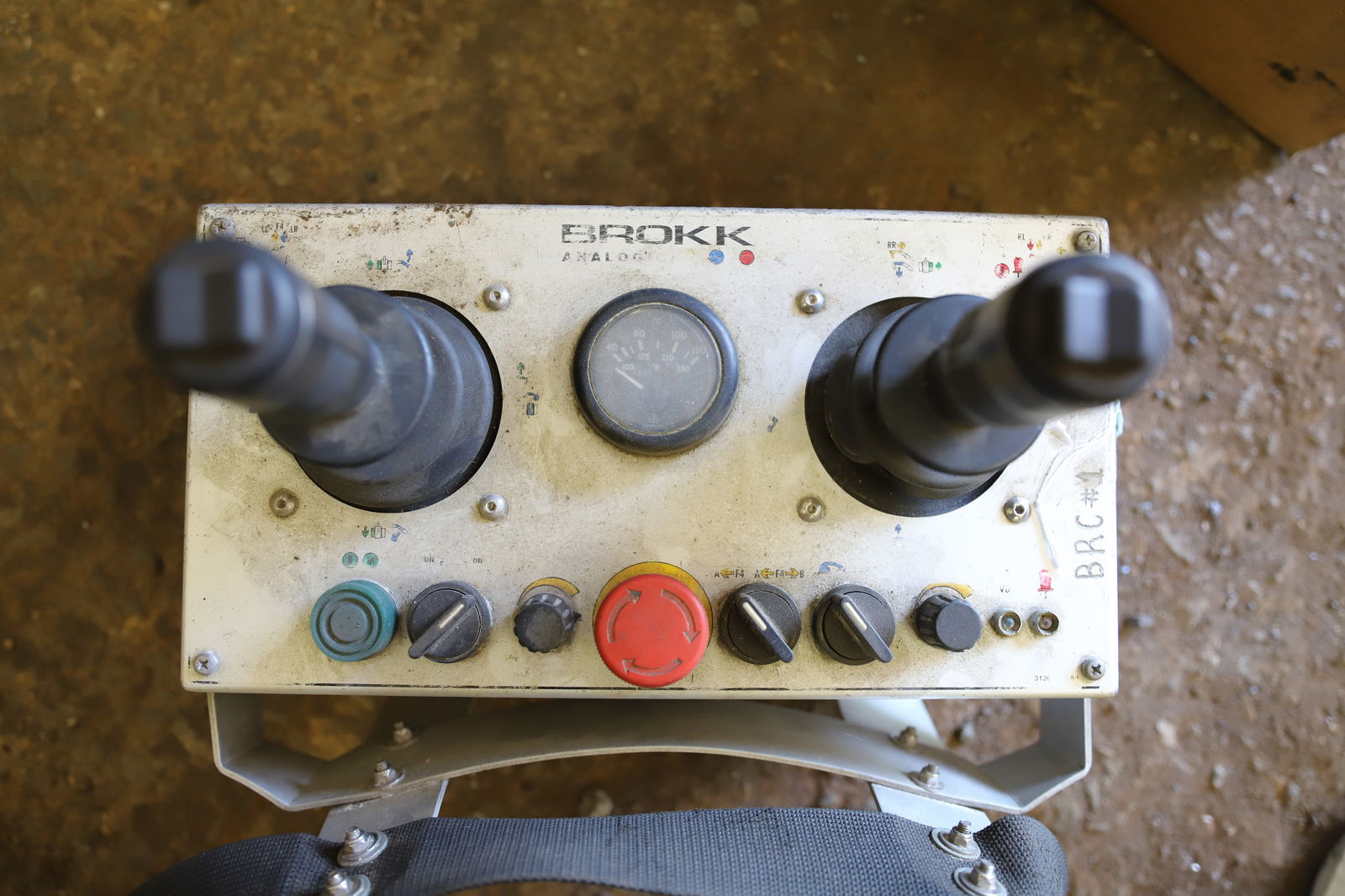 BROKK ANALYTIC JOYSTICK CONTROLLER (1 of 3)