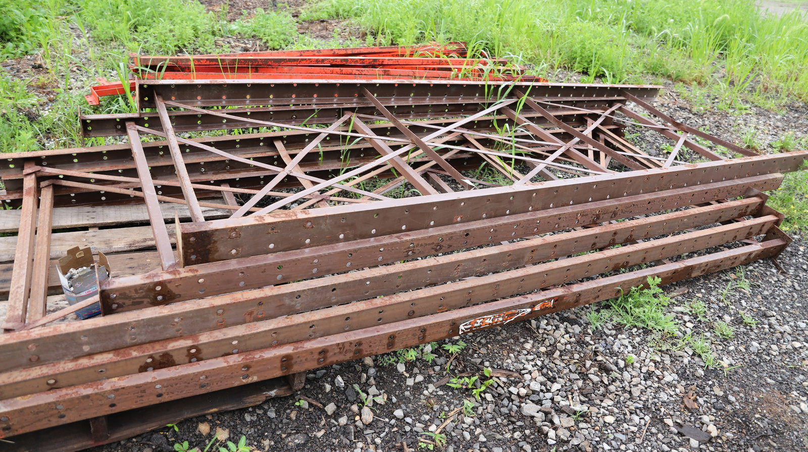 SHELVING LOT: HEAVY INDUSTRIAL SHELVING PLEASE READ CAREFULLY - THIS IS AN ONLINE AND ABSENTEE BID ONLY AUCTION. THERE WILL BE A PREVIEW ON SATURDAY AUGUST 17TH FROM 9:00 AM TILL 1:00 PM TO VIEW THE AUCTION. AT THI