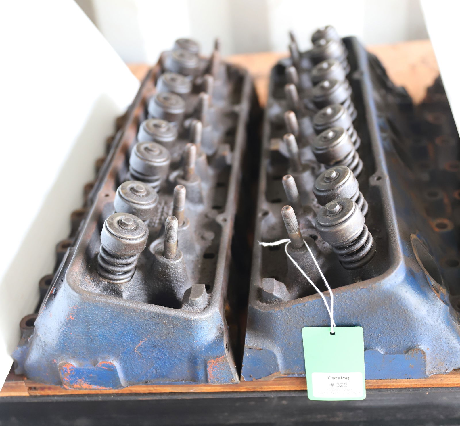 SMALL BLOCK CHEVY HEADS (1 of 4)