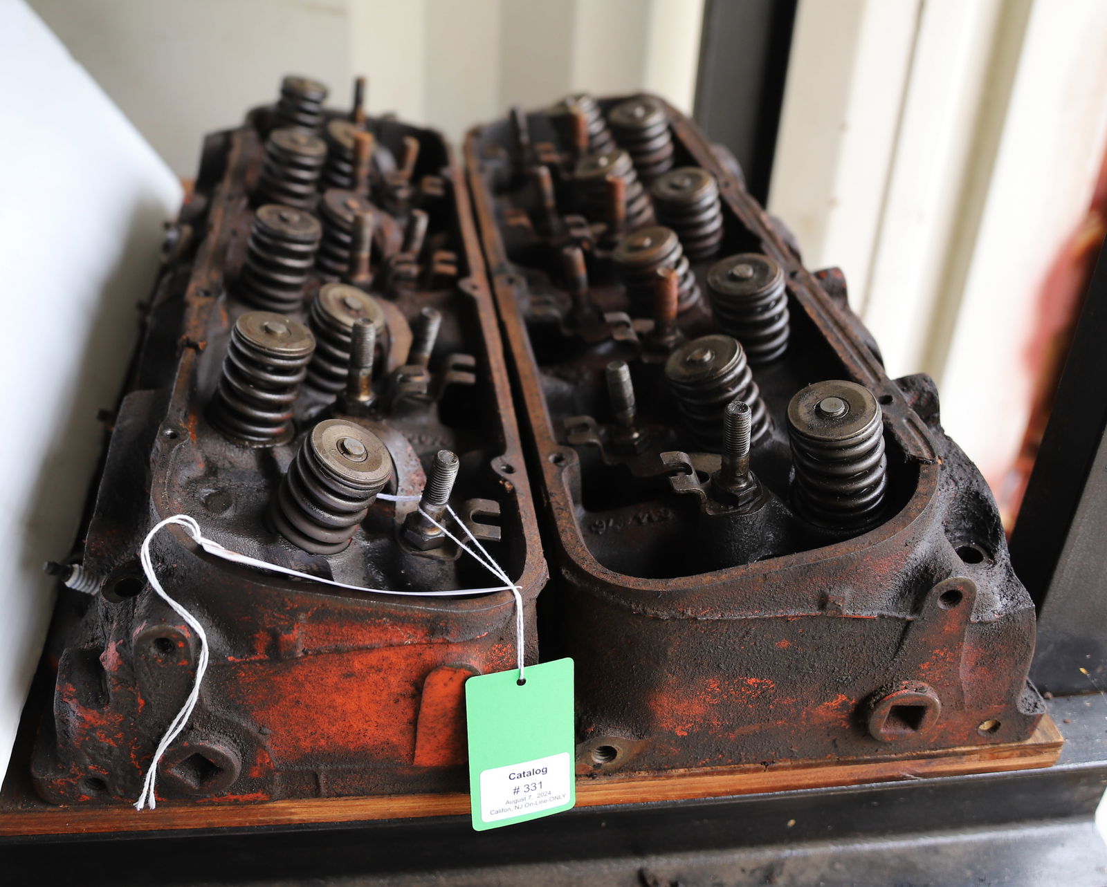 BIG BLOCK CHEVY HEADS (1 of 5)