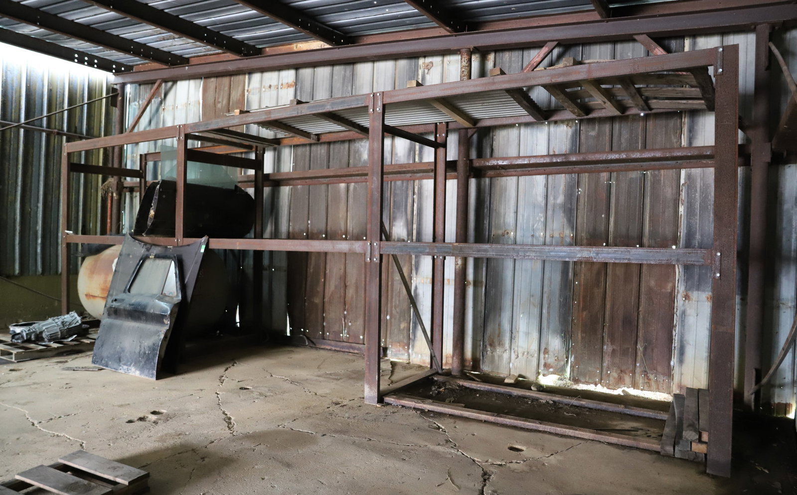 LARGE INDUSTRIAL SHELVING: 103"H X 49"W X 318"L PLEASE READ CAREFULLY - THIS IS AN ONLINE AND ABSENTEE BID ONLY AUCTION. THERE WILL BE A PREVIEW ON SATURDAY AUGUST 17TH FROM 9:00 AM TILL 1:00 PM TO VIEW THE AUCTION. AT THIS TIM