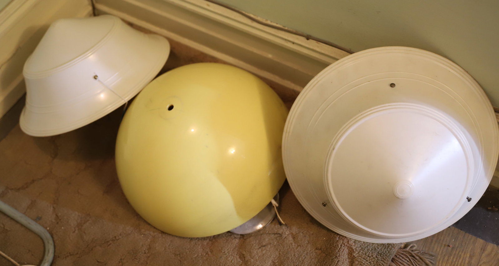 THREE MID CENTURY HANGING CEILING LIGHTS: YELLOW AND CHROME OFF WHITE SHADES AND FIXTURES BOTH PLASTIC SHADES 8"H X 16"DIA PLEASE READ CAREFULLY – THIS IS AN ONSITE ONLINE ONLY AUCTION. The Address is 206 Market St. Bangor, Pa. 18013