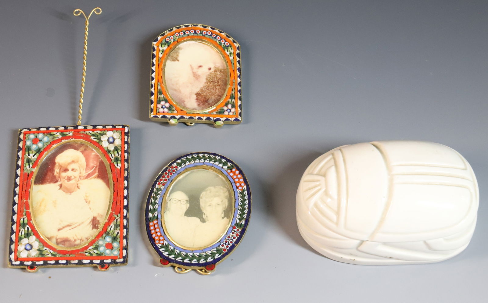 (4) TIFFANY BOX MOSAIC PICTURE FRAMES: SCARAB WHITE TIFFANY BOX, (3) ITALIAN GLASS MOSAIC PICTURE FRAMES 2" X 3" PLEASE READ CAREFULLY – THIS IS AN ONSITE ONLINE ONLY AUCTION. The Address is 206 Market St. Bangor, Pa. 18013