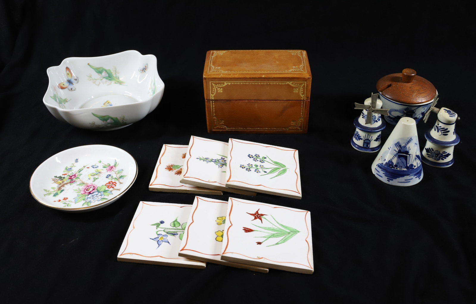 (8) DECORATIVE LOT: ITALIAN LEATHER DOUBLE CARD CASE, LIMOGES BOWL, DENMARK POTTERY ETC 2" X 5" X 5" PLEASE READ CAREFULLY – THIS IS AN ONSITE ONLINE ONLY AUCTION. The Address is 206 Market St. Bangor, Pa. 18013