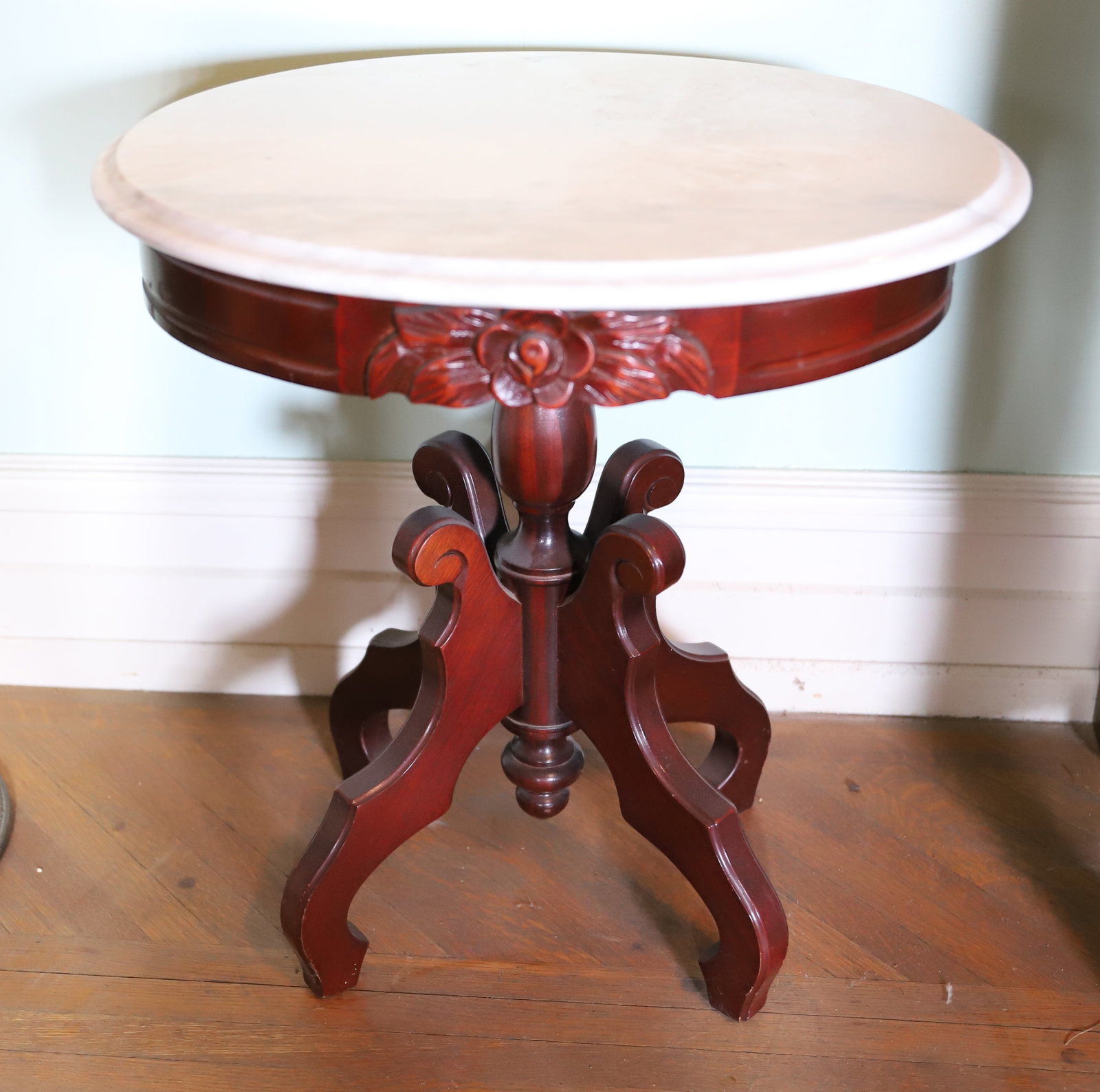 OVAL MARBLE TOP TABLE: 1950S WHITE MARBLE WOOD BASE 23" X 18" X 21" PLEASE READ CAREFULLY – THIS IS AN ONSITE ONLINE ONLY AUCTION. The Address is 206 Market St. Bangor, Pa. 18013
