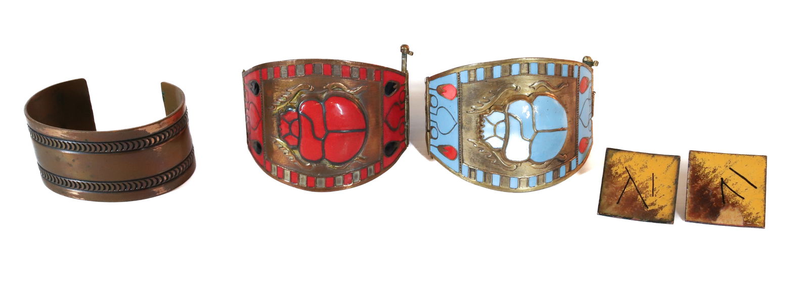 (3) CUFF BRACELETS: TWO ENAMEL SCARABS RED AND TURQUOISE ONE COPPER, ONE BRASS, COPPER CUFF ENAMEL EARRINGS COPPER 2 3/4"DIA PLEASE READ CAREFULLY – THIS IS AN ONSITE ONLINE ONLY AUCTION. The Address is 206 Market