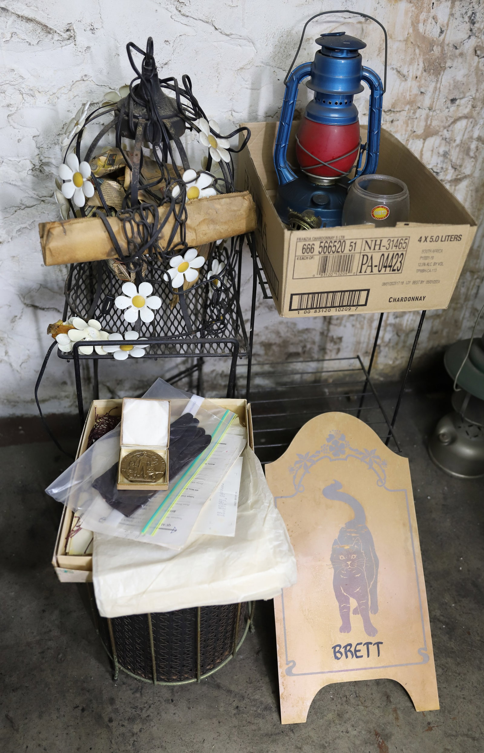 MID CENTURY ITEMS: DAISY HANGING LIGHT, METAL WASTE BASKET, TWO WIRE METAL STANDS, BLUE LANTERN, MEDALLION, GLOVES ETC. PLEASE READ CAREFULLY – THIS IS AN ONSITE ONLINE ONLY AUCTION. The Address is 206 Market St. Bang