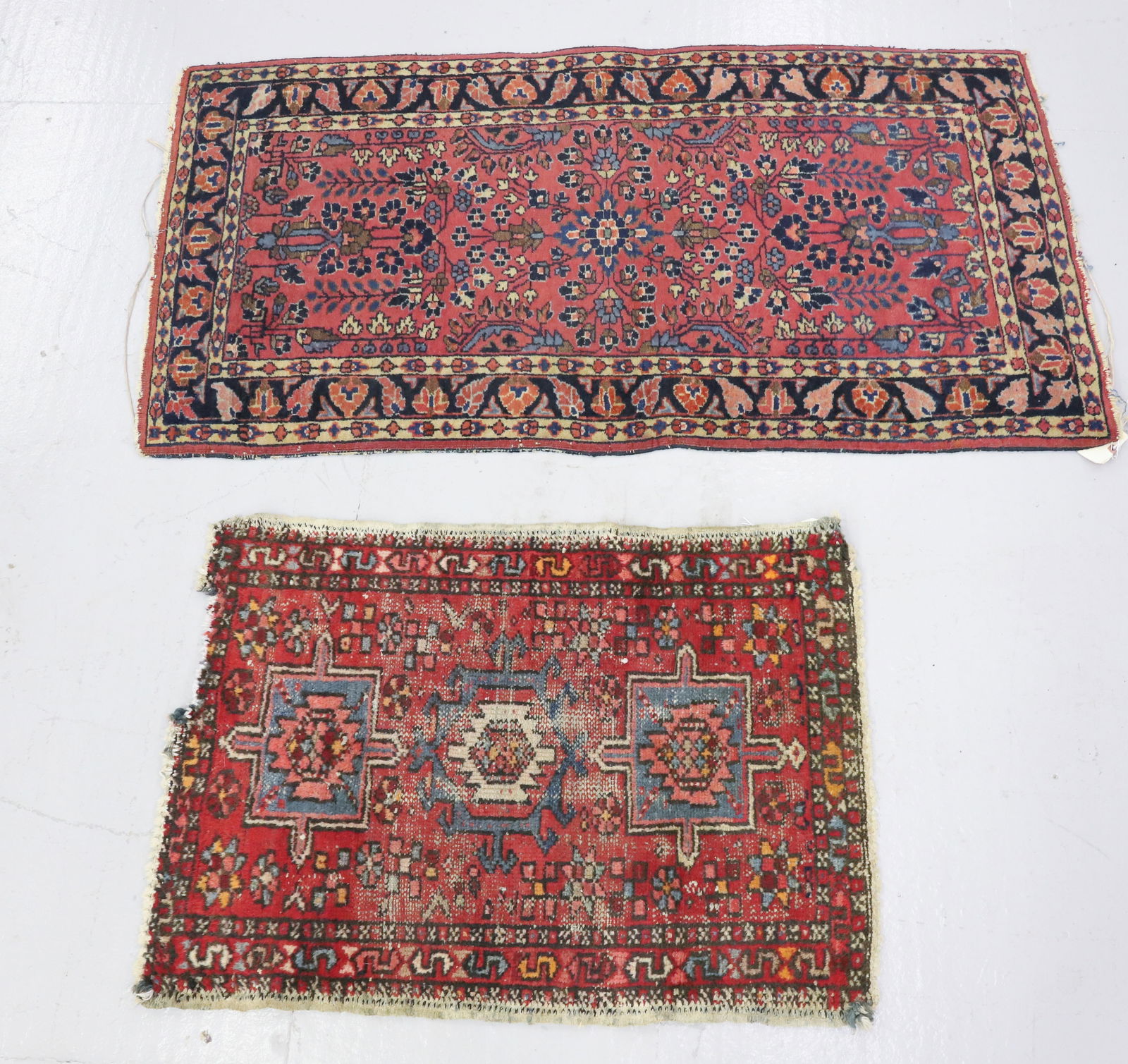 (2) ORIENTAL THROW RUGS (1 of 5)