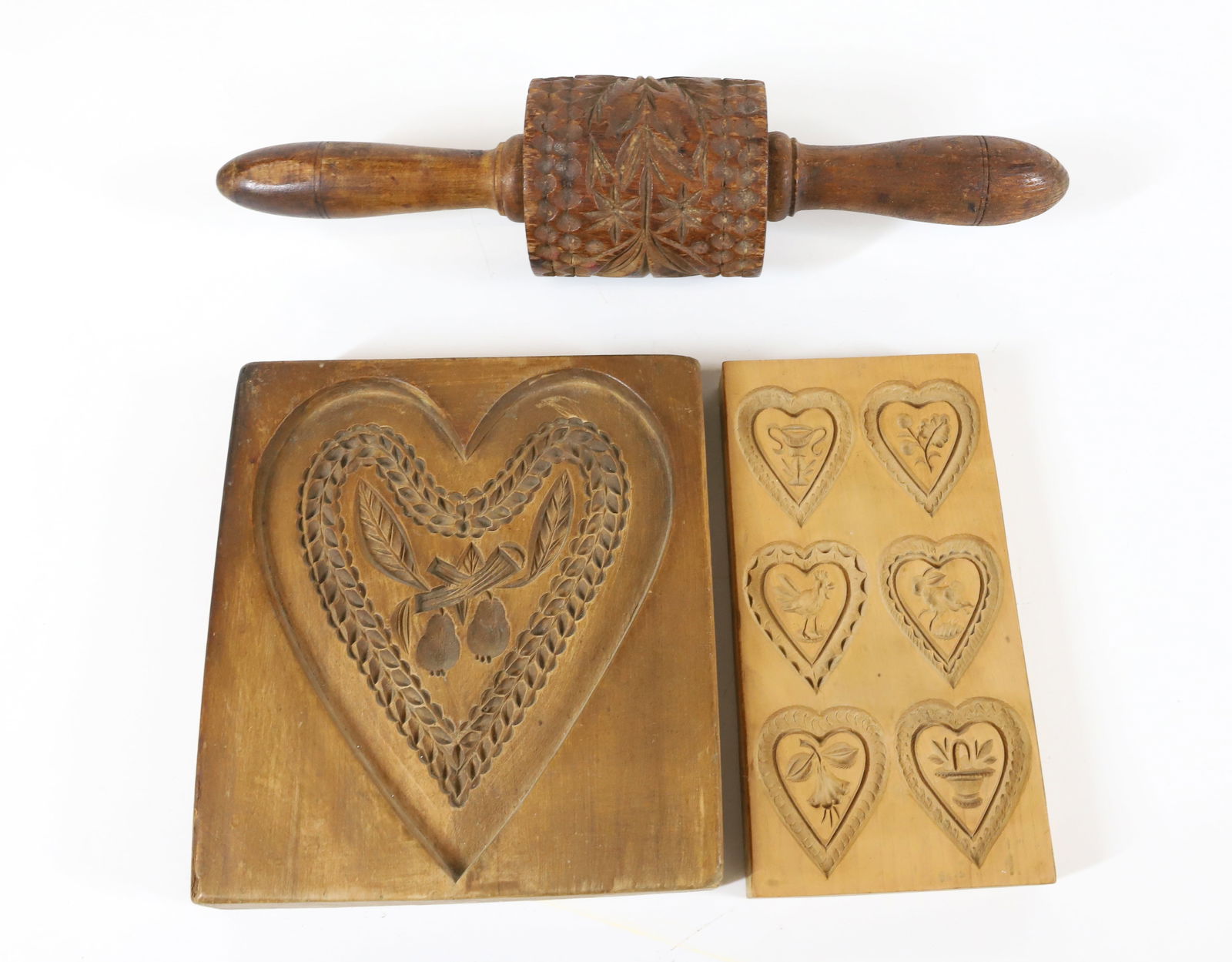 ANTIQUE WOODEN WARE LOT (1 of 2)