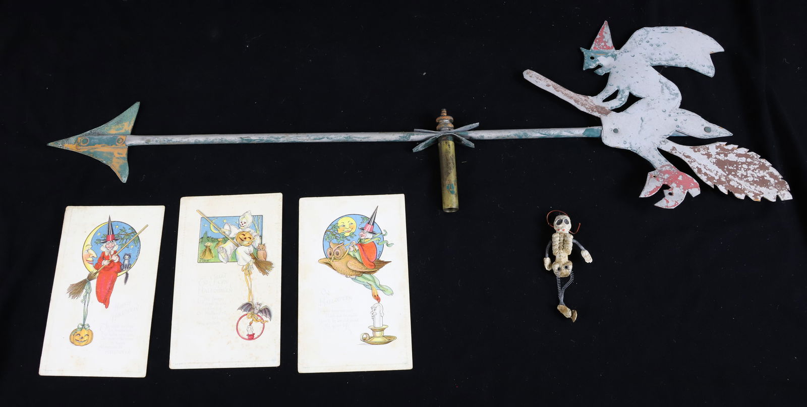 HALLOWEEN WEATHERVANE AND POSTCARDS (1 of 4)