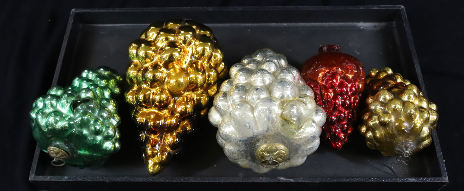 (5) GRAPE CLUSTER CHRISTMAS KUGEL ORNAMENTS (1 of 5)