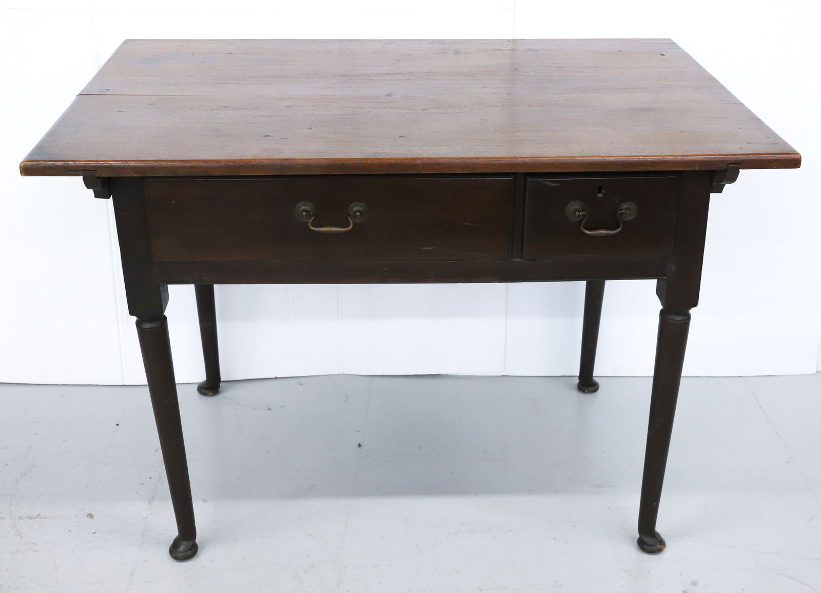 18TH C. QUEEN ANNE WORK TABLE (1 of 20)
