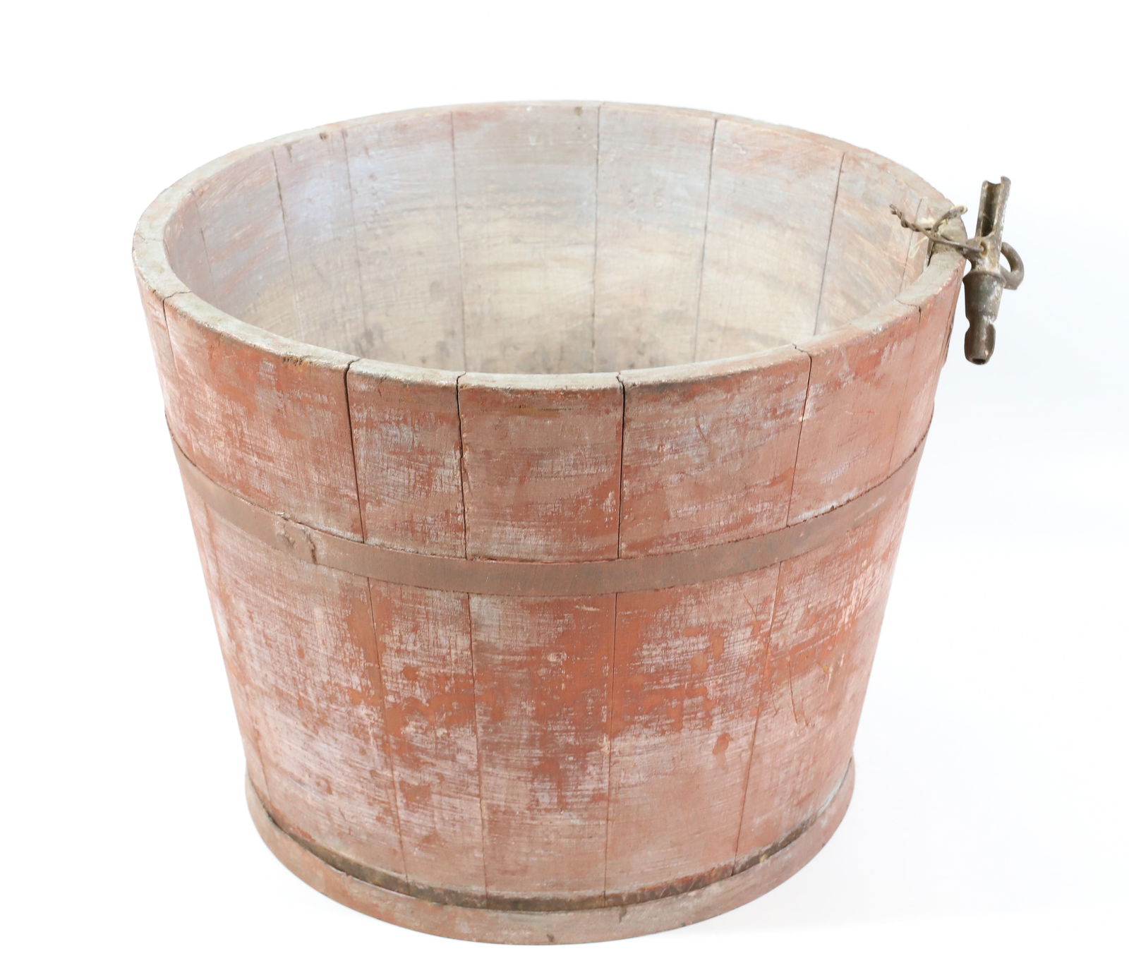 PAINTED WOODEN SAP BUCKET (1 of 5)