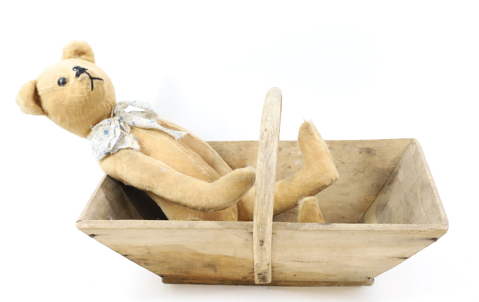 WOODEN TOTE AND FOLK ART BEAR (1 of 6)