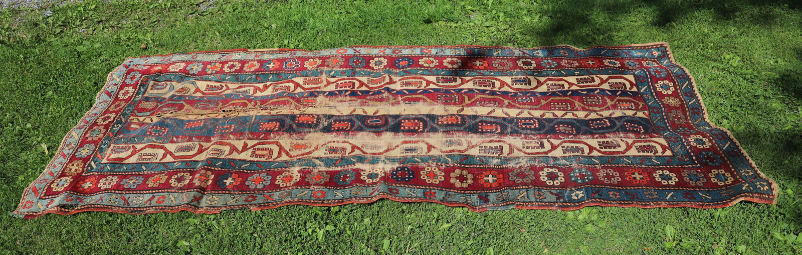 ANTIQUE ORIENTAL RUNNER / RUG (1 of 6)