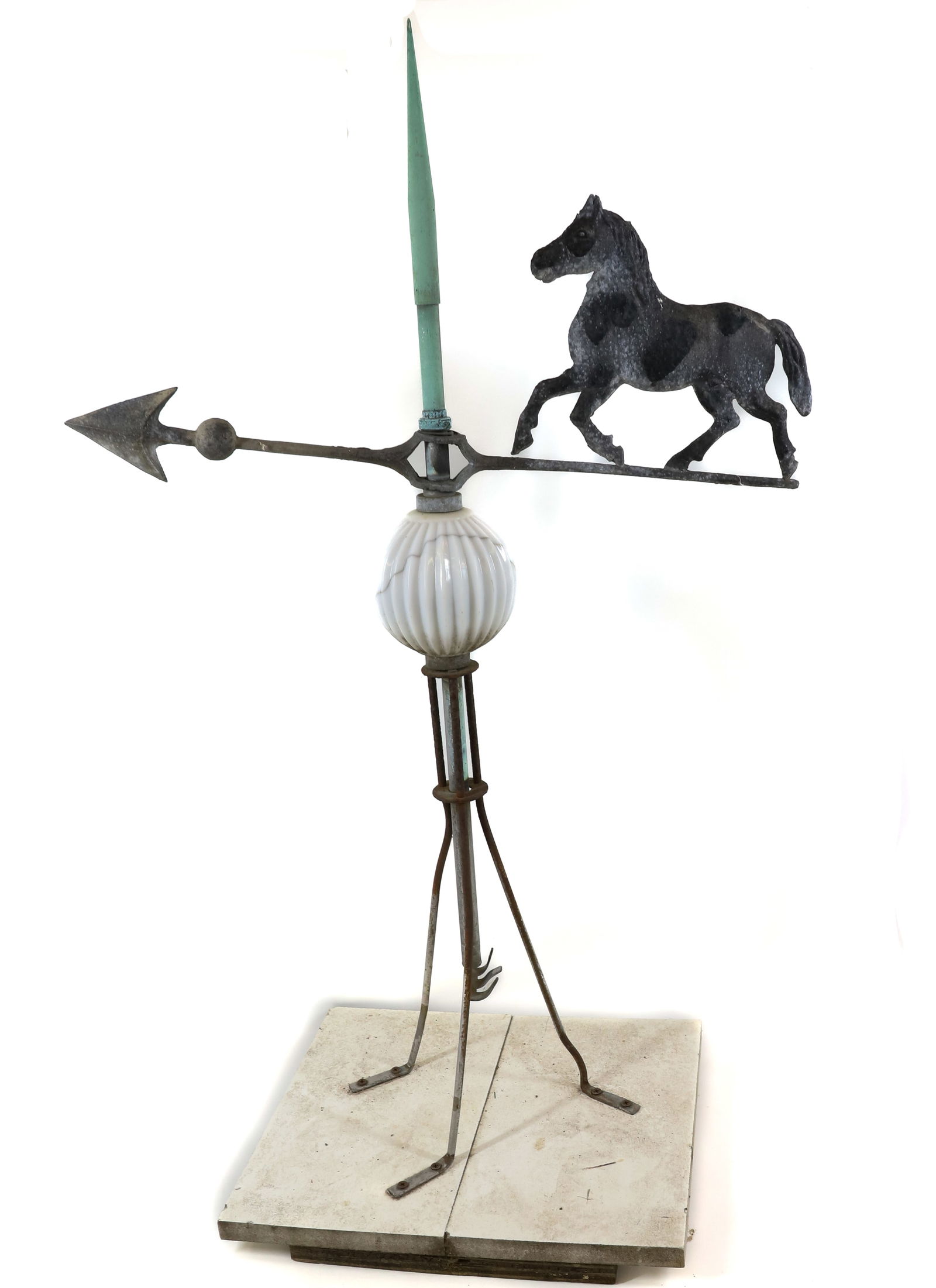 LIGHTNING ROD WITH HORSE DIRECTIONAL (1 of 4)