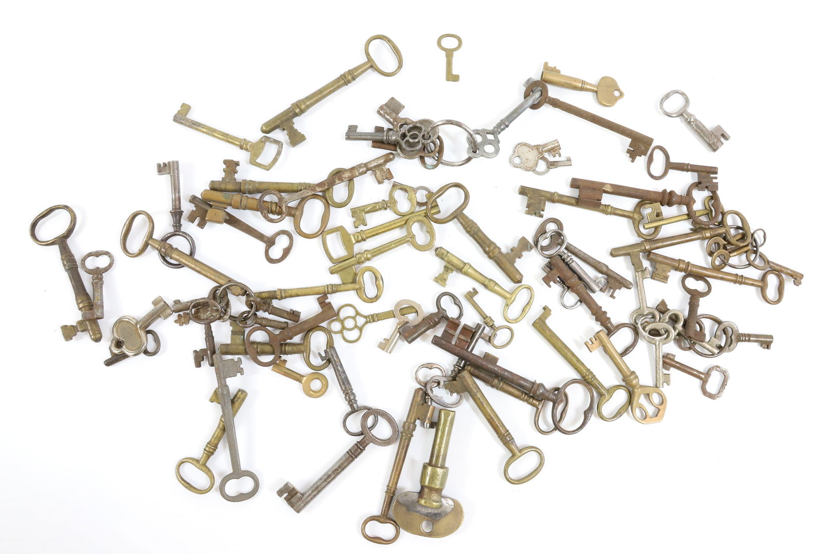 LARGE LOT OF BRASS AND IRON KEYS (1 of 1)