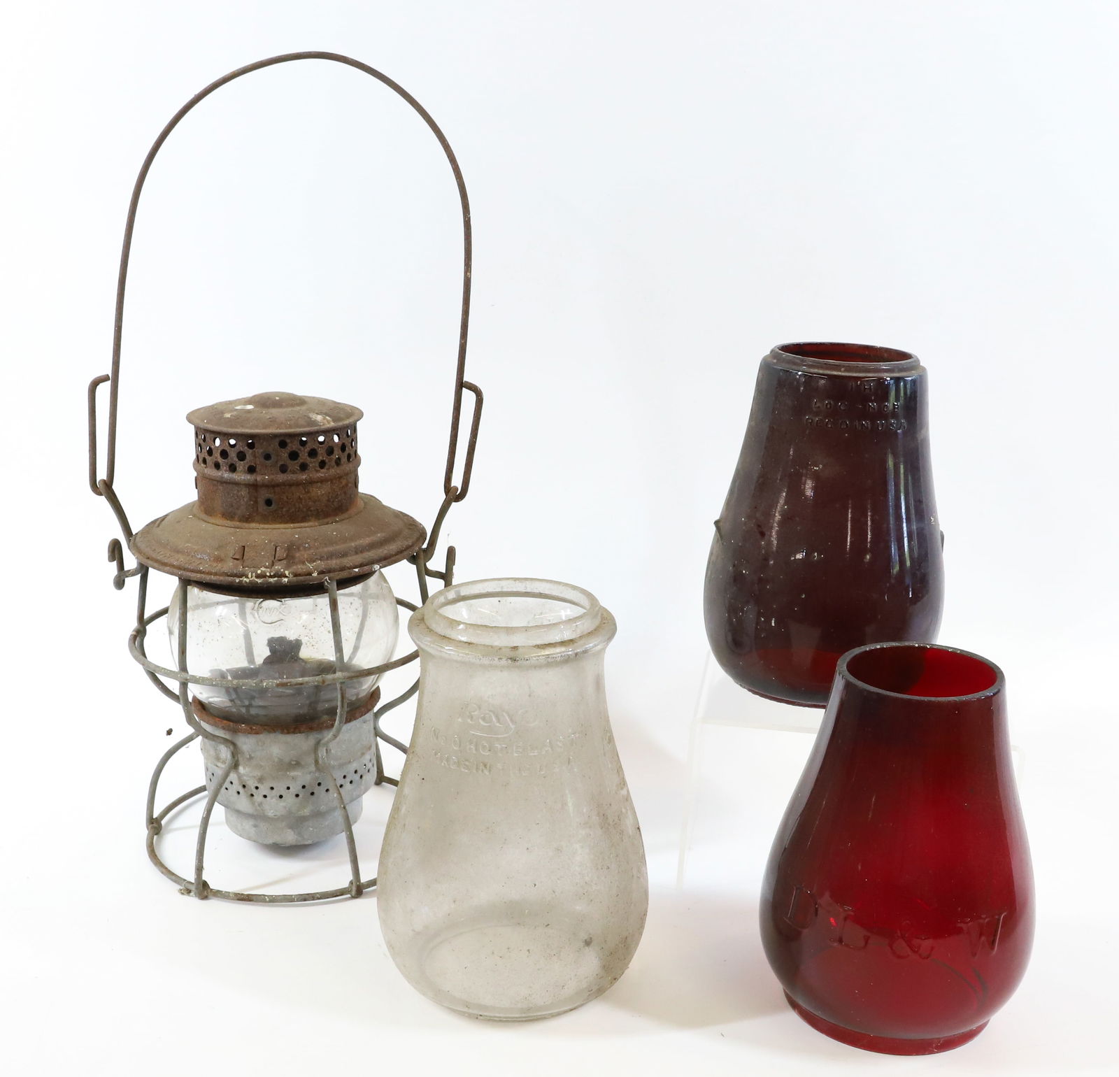 RAILROAD LANTERN AND GLOBES (1 of 6)