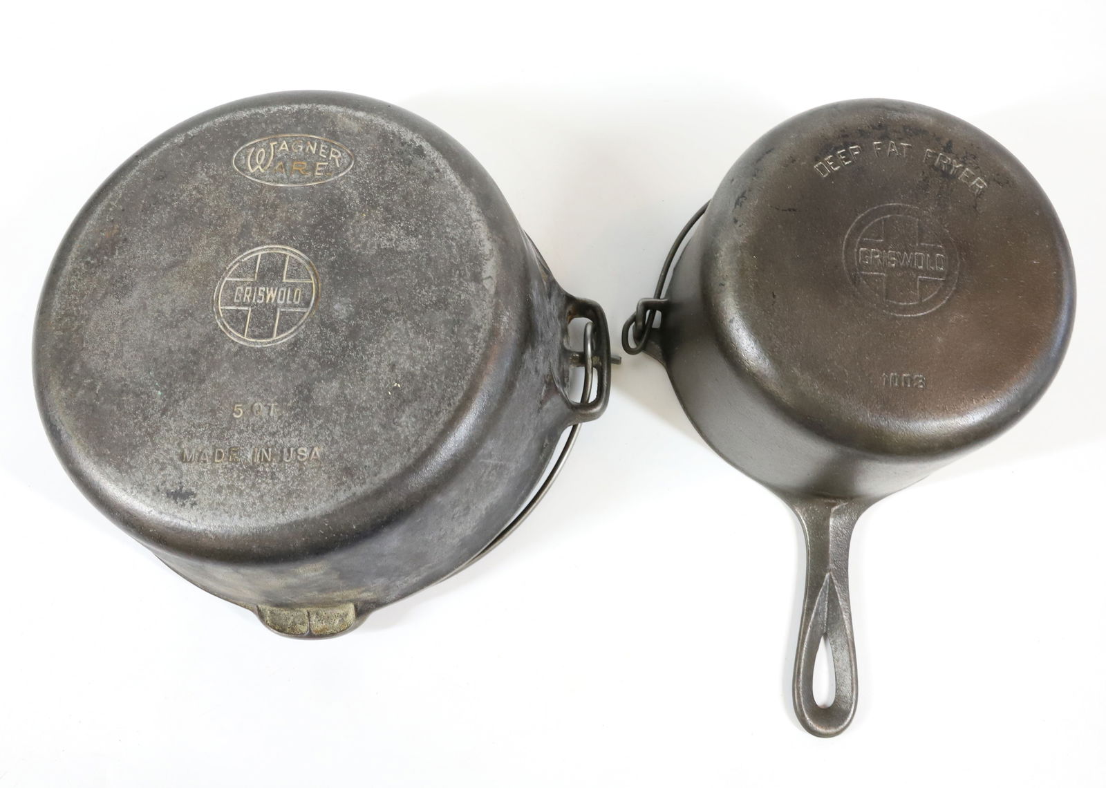 (2) GRISWOLD CAST IRON POTS (1 of 3)
