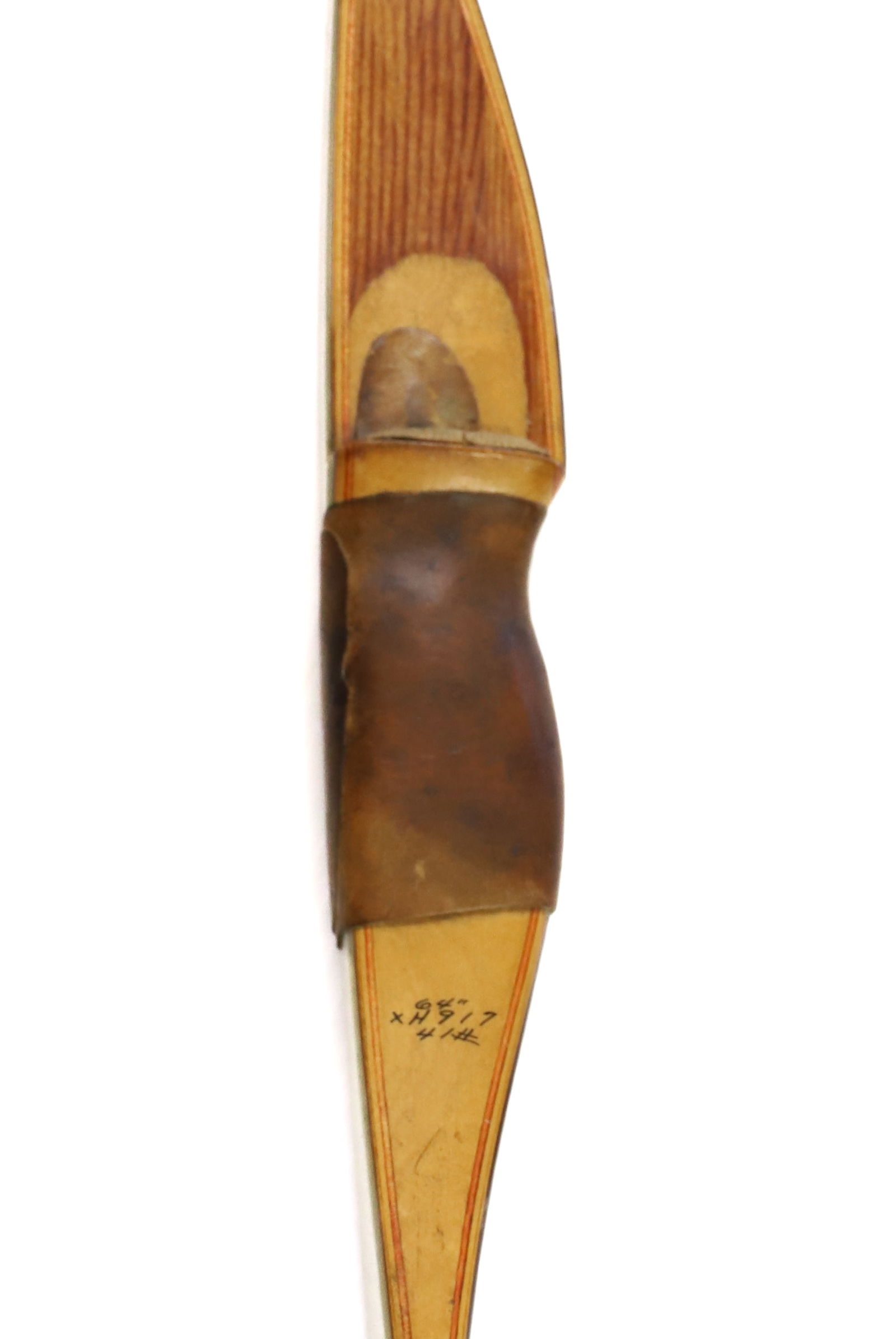 BEAR KODIAK SPECIAL BOW: BEAR GLASS POWERED KODIAK SPECIAL, CANADA, 1953 - 62" L PLEASE READ CAREFULLY - Terms for Purchasing and Shipping of Auction Items. Please read carefully before bidding. All payments for purchases wil