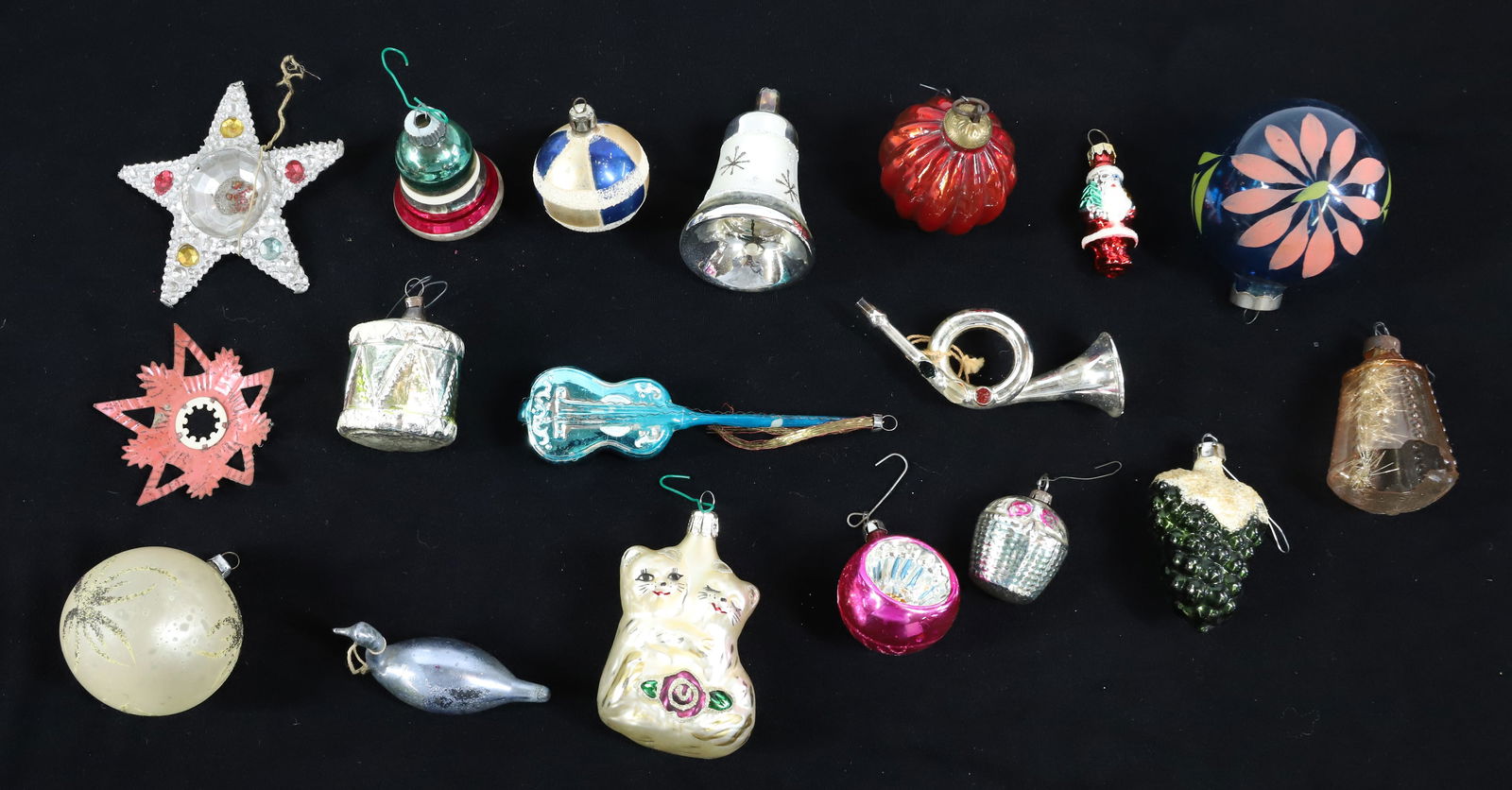 ANTIQUE CHRISTMAS ORNAMENT LOT (1 of 4)