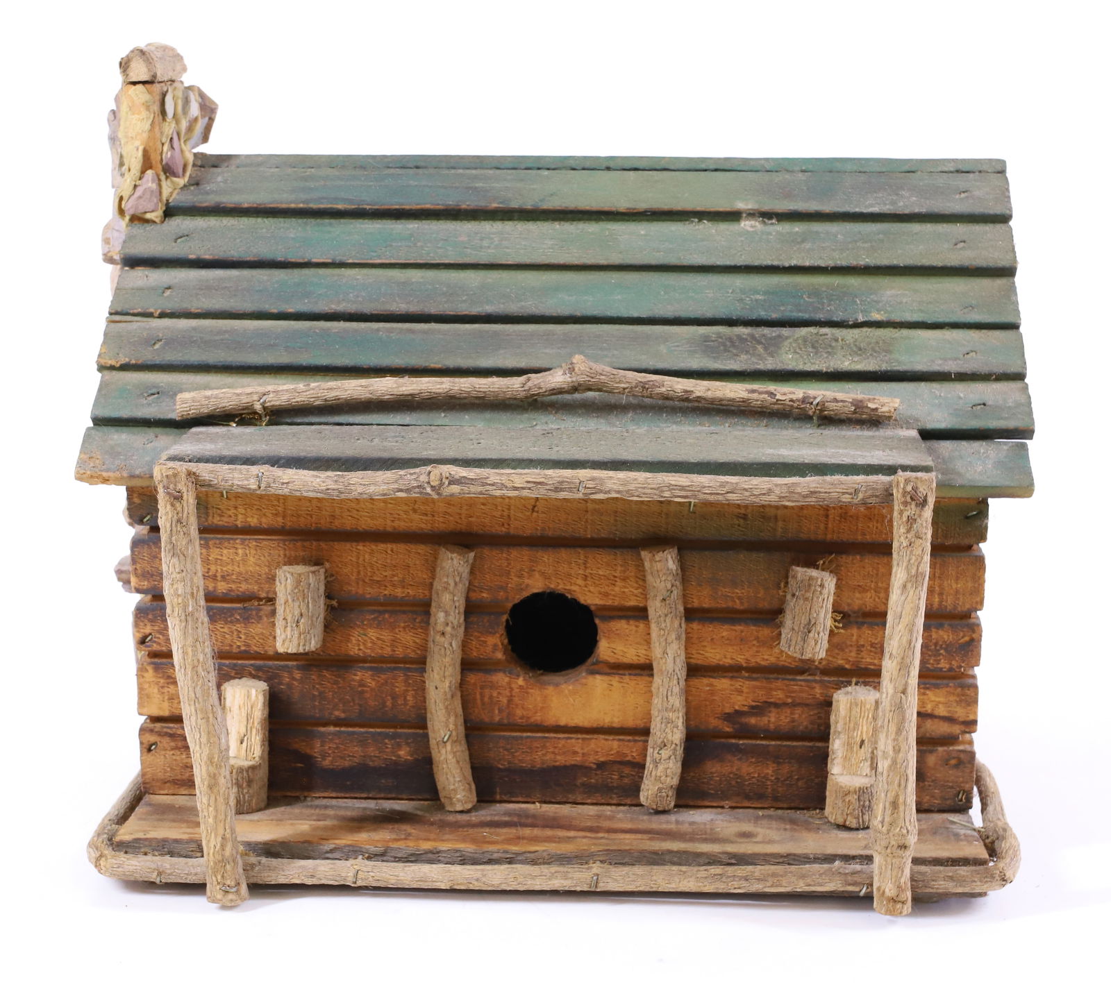 FOLK ART LOG CABIN BIRD HOUSE (1 of 4)