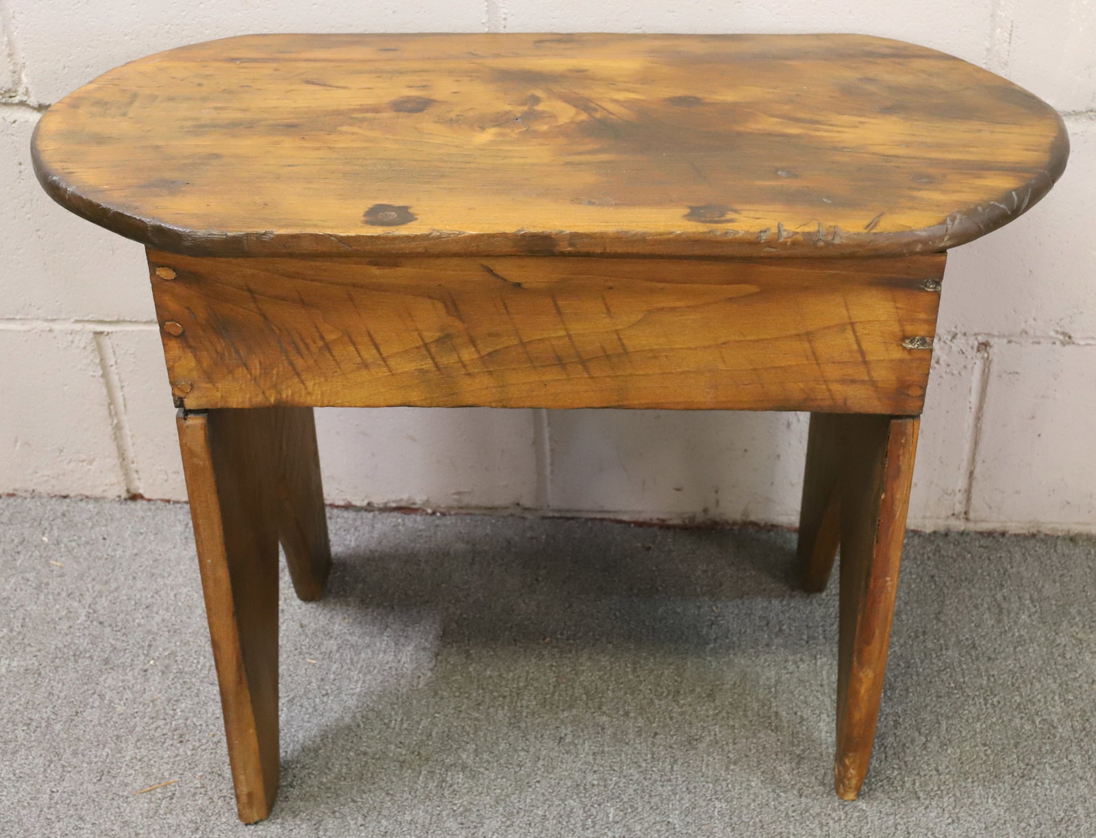 OVAL TOP STOOL: BOOT JACK LEGS, NATURAL WOOD FINISH - 20" X 28" X 15" PLEASE READ CAREFULLY - Terms for Purchasing and Shipping of Auction Items. Please read carefully before bidding. All payments for purchases will 