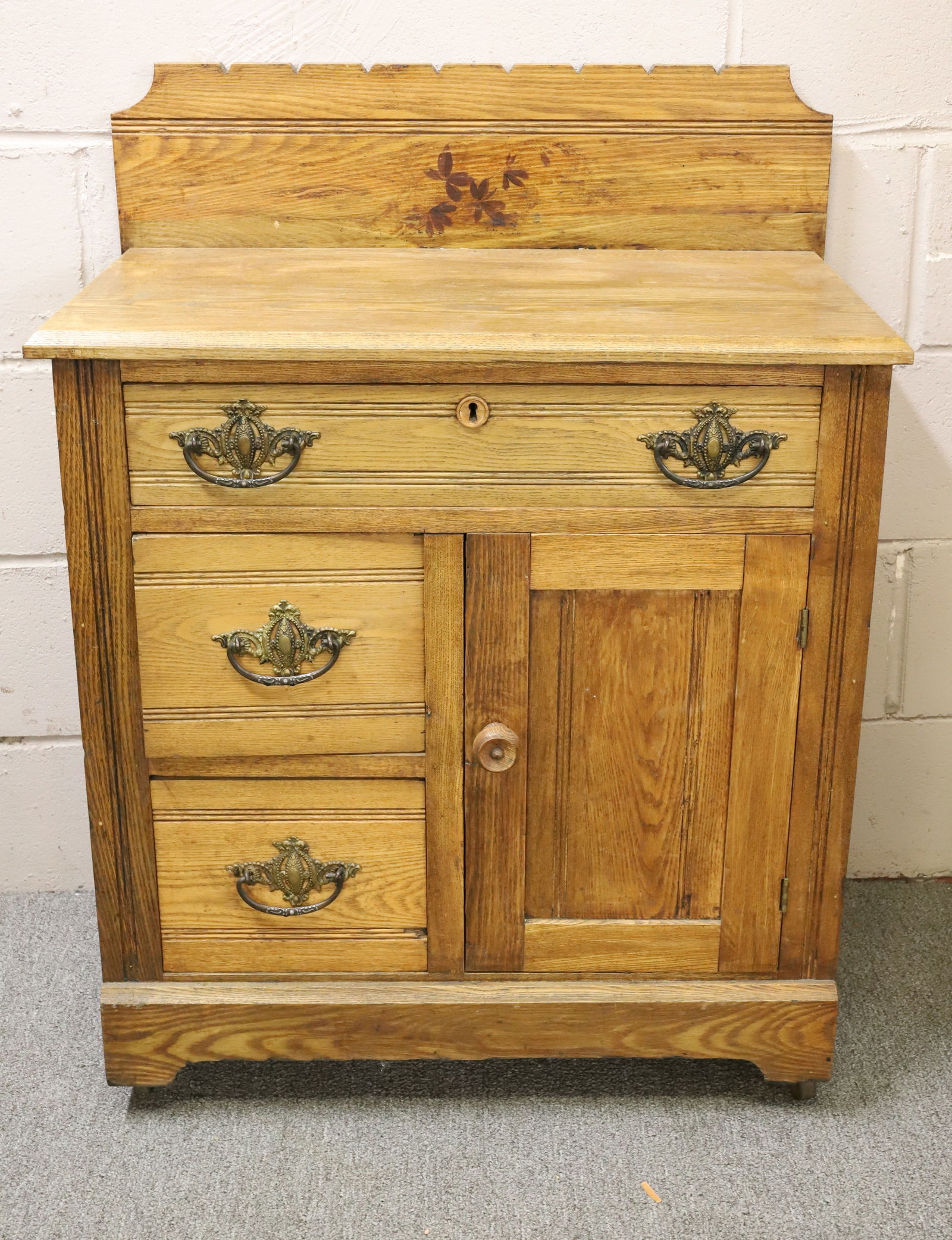 COUNTRY WASHSTAND (1 of 5)