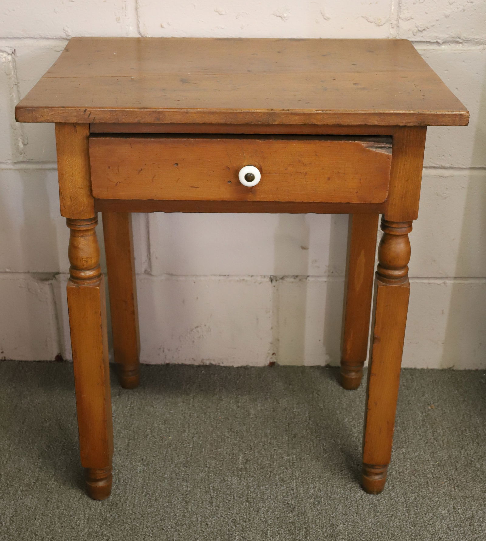 ONE DRAWER WORK TABLE: SINGLE DOVETAILED DRAWER - 24" X 21" X 15 1/2" PLEASE READ CAREFULLY - Terms for Purchasing and Shipping of Auction Items. Please read carefully before bidding. All payments for purchases will be made