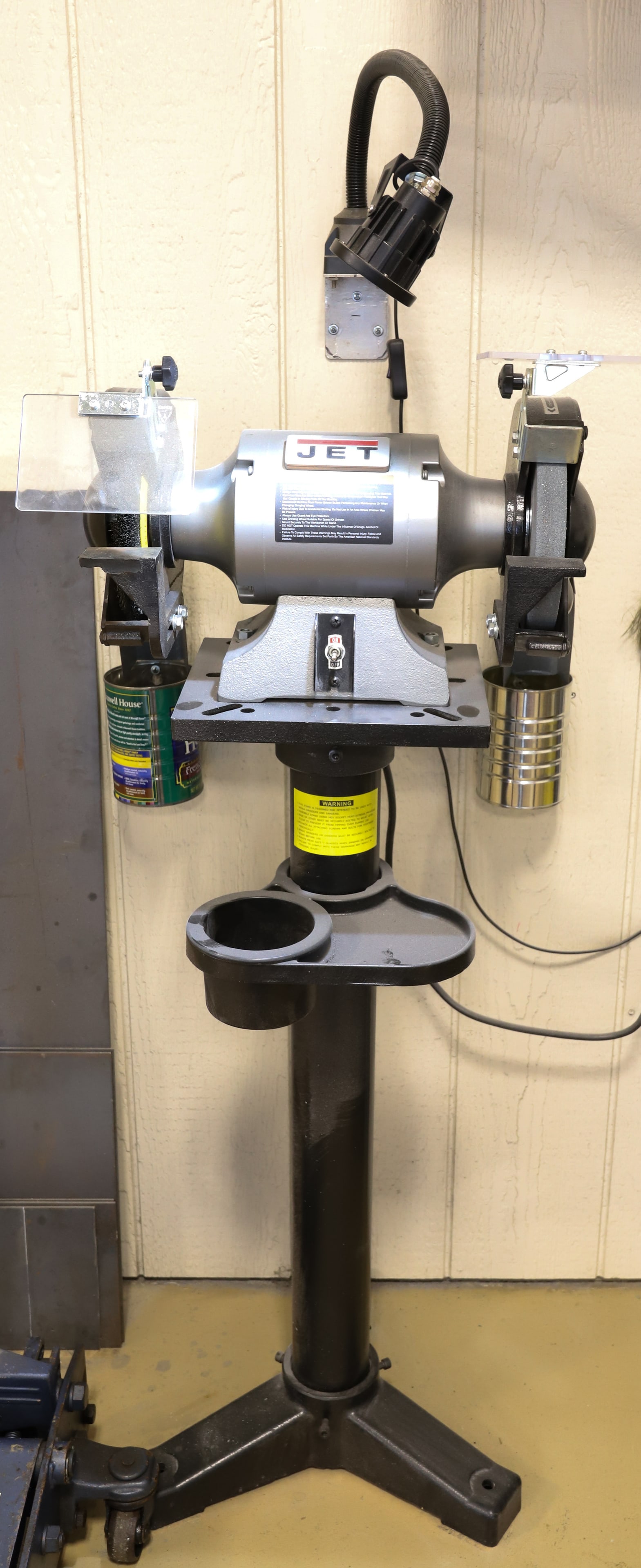 FLOOR GRINDER (1 of 3)