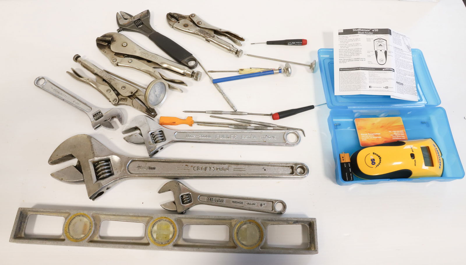 BOX OF TOOLS (1 of 4)