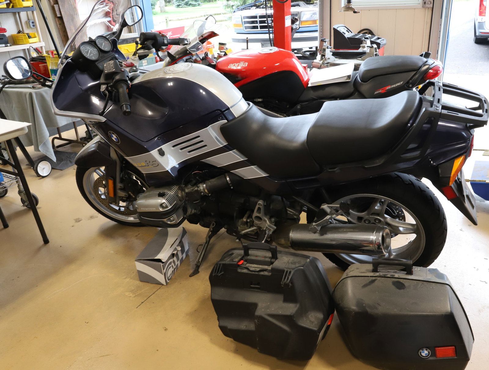 BMW MOTORCYCLE (1 of 5)