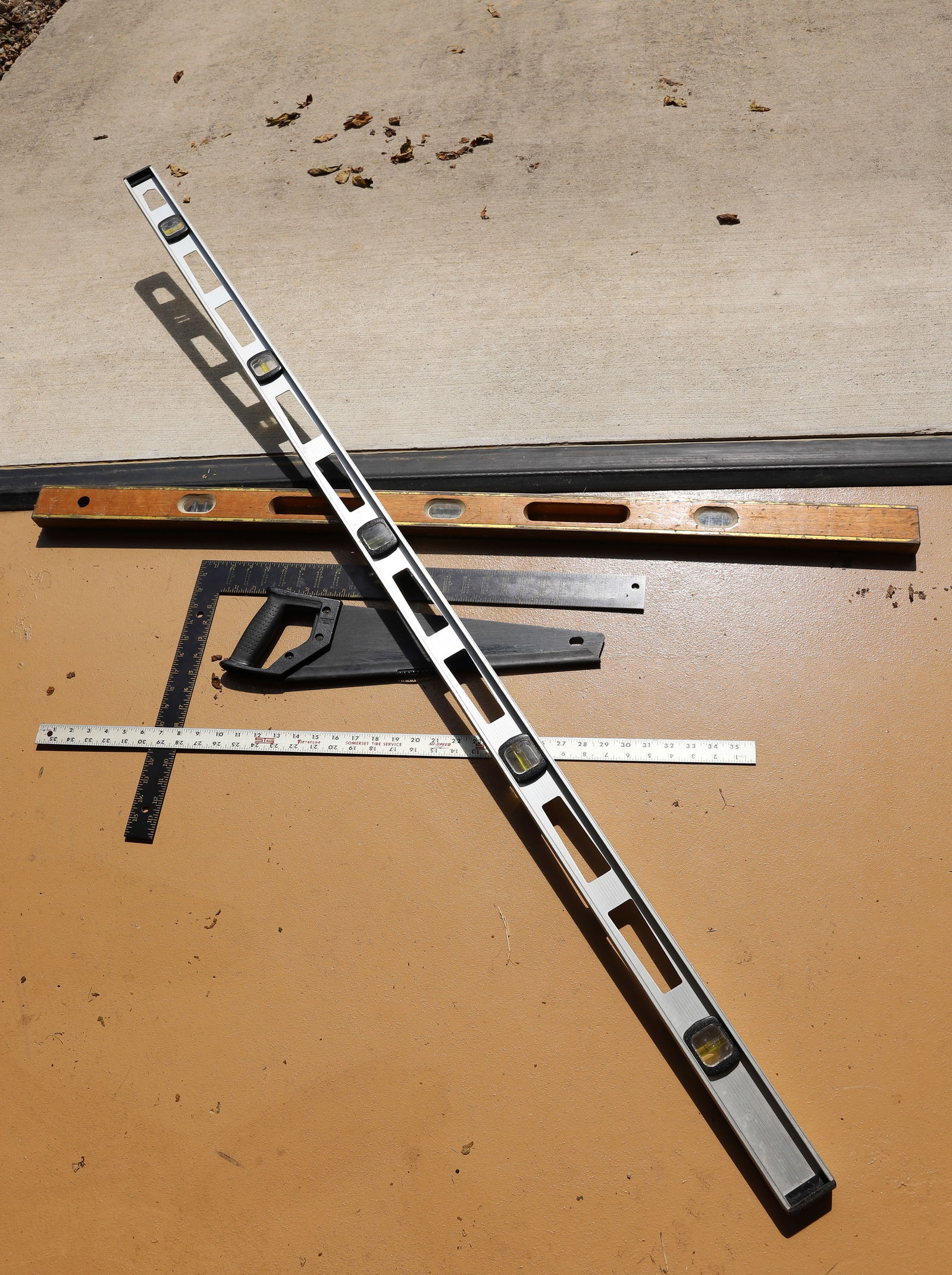 LOT OF TOOLS (1 of 2)