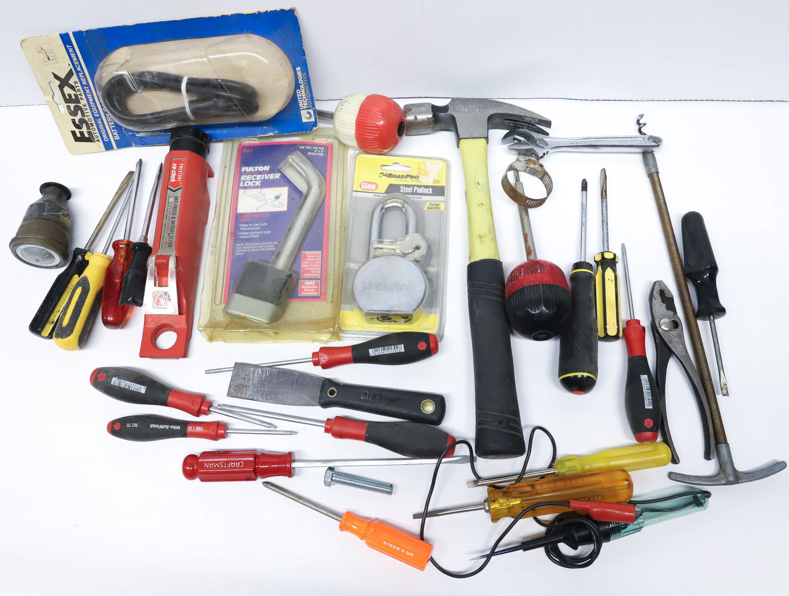 LOT OF TOOLS (1 of 4)