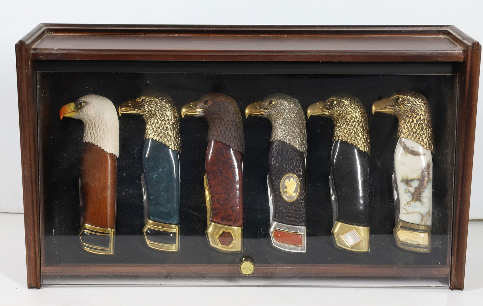 (6) FRANKLIN MINT EAGLE FOLDING KNIVES (1 of 5)