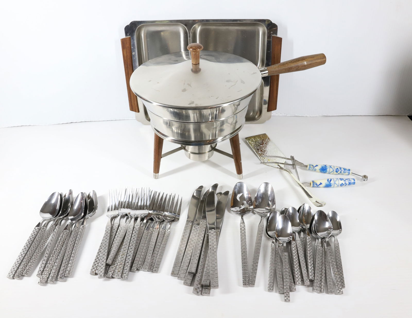 (3) VINTAGE STAINLESS STEEL (1 of 6)