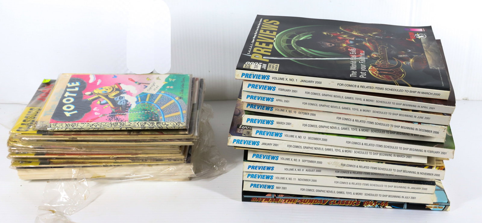 LARGE LOT OF VINTAGE BOOKS, MAGAZINES (1 of 4)