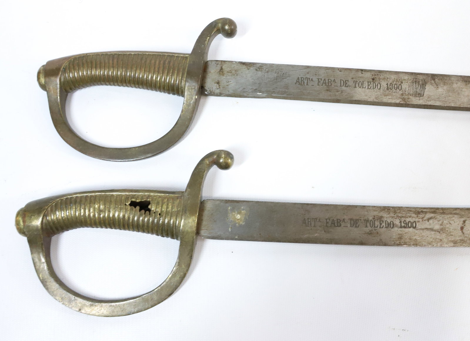 (2) SPANISH SWORDS: ART FAB DE TOLEDO 1900. BLADES 27". 32" OVERALL. Registration: Terms: