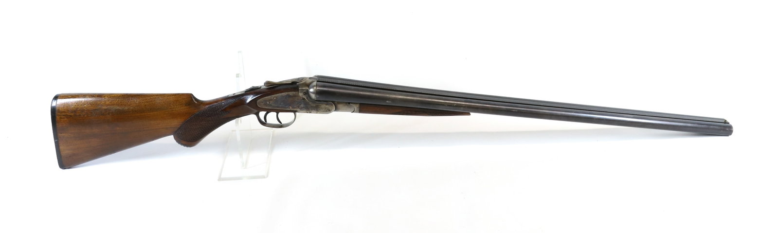 CRESCENT ARMS PEERLESS MODEL DOUBLE BARREL SHOTGUN: 12 GAUGE, SERIAL# 281060, 28" BARRELS, CASE COLORS ON LOCKS Registration: Terms: THIS GUN REQUIRES REGISTRATION OR AN FFL TRANSFER TO PURCHASE